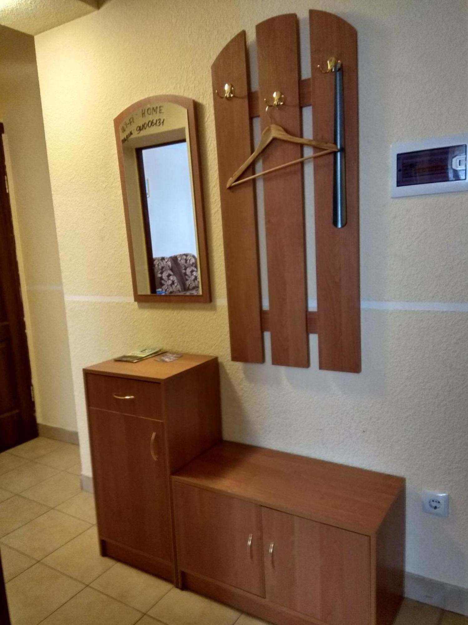 Apartments Domovik On Beregovskaya 3 Mukacheve Phòng bức ảnh