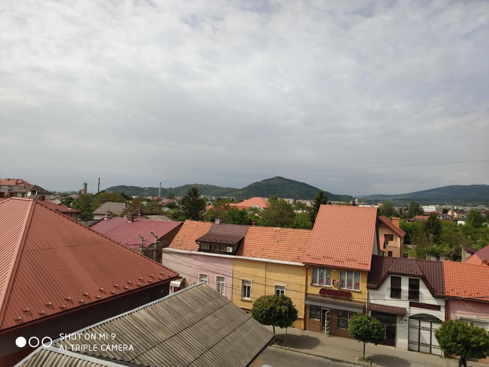 Apartments Domovik On Beregovskaya 3 Mukacheve Phòng bức ảnh