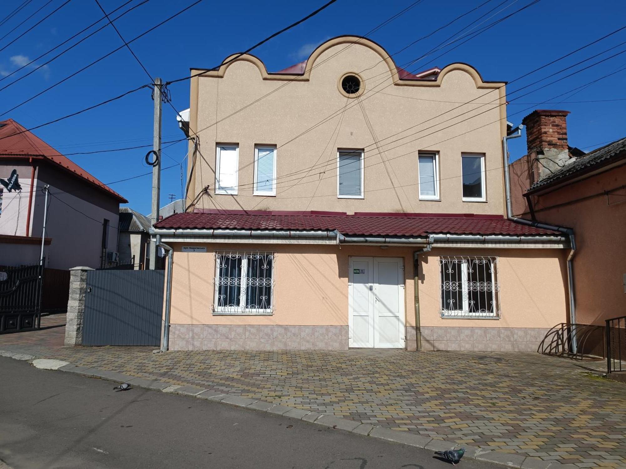Apartments Domovik On Beregovskaya 3 Mukacheve Ngoại thất bức ảnh