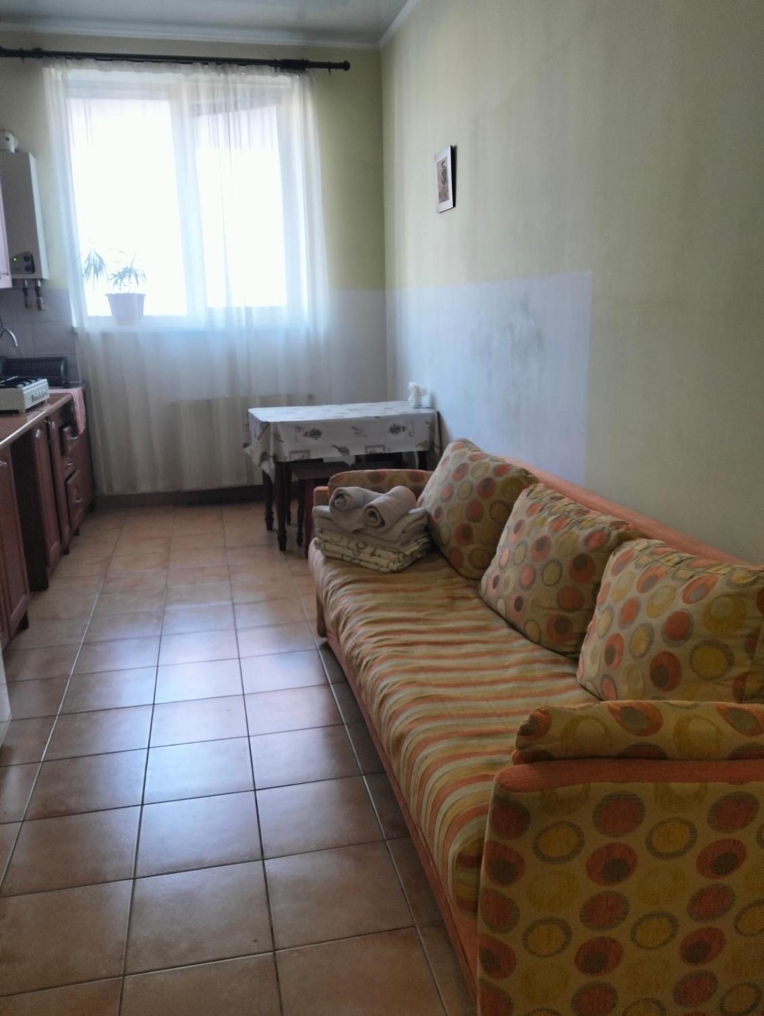 Apartments Domovik On Beregovskaya 3 Mukacheve Ngoại thất bức ảnh