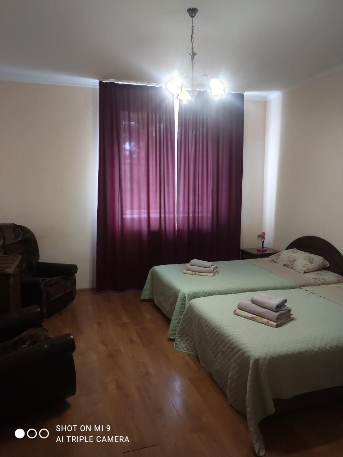 Apartments Domovik On Beregovskaya 3 Mukacheve Ngoại thất bức ảnh