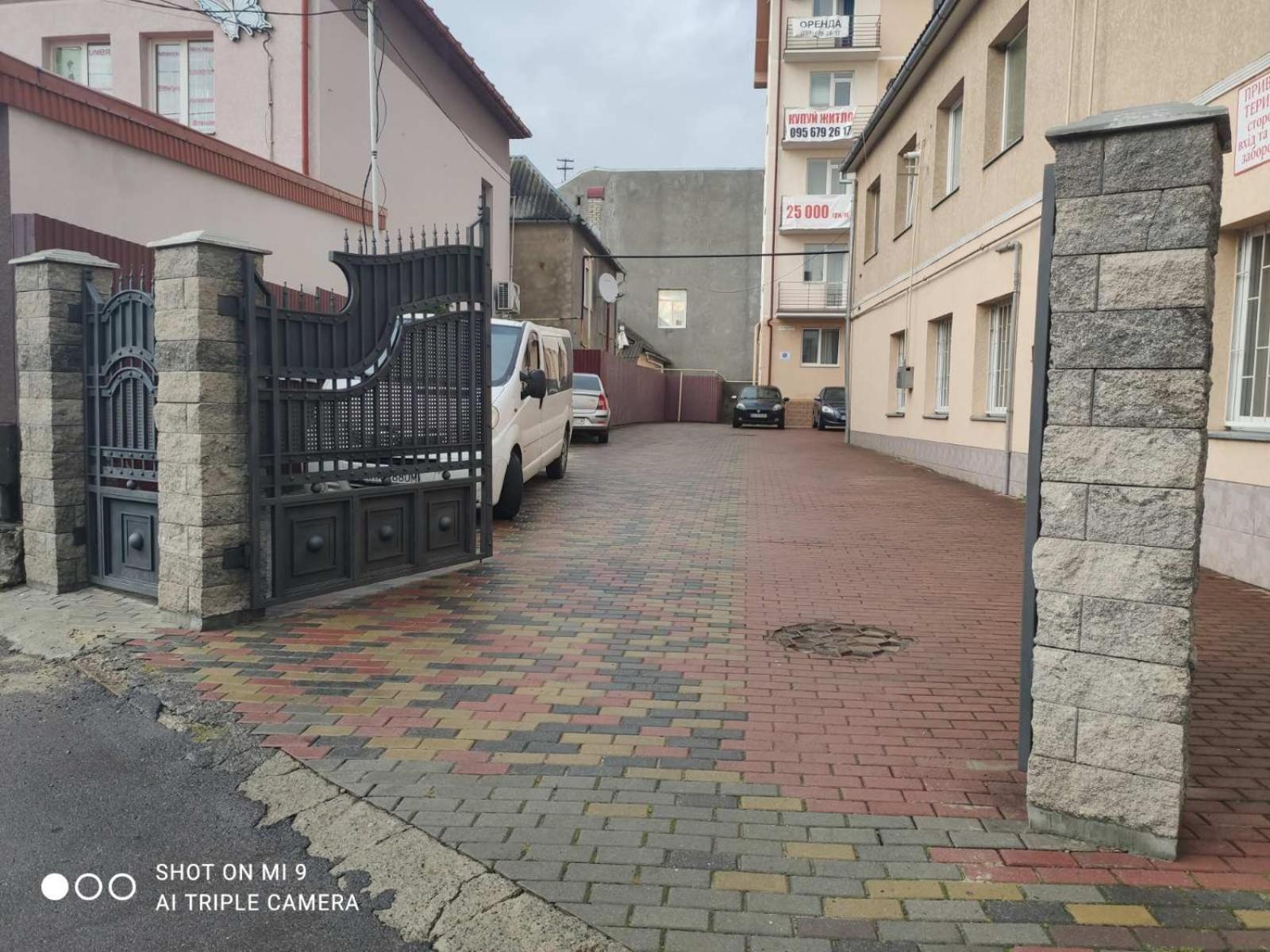 Apartments Domovik On Beregovskaya 3 Mukacheve Ngoại thất bức ảnh